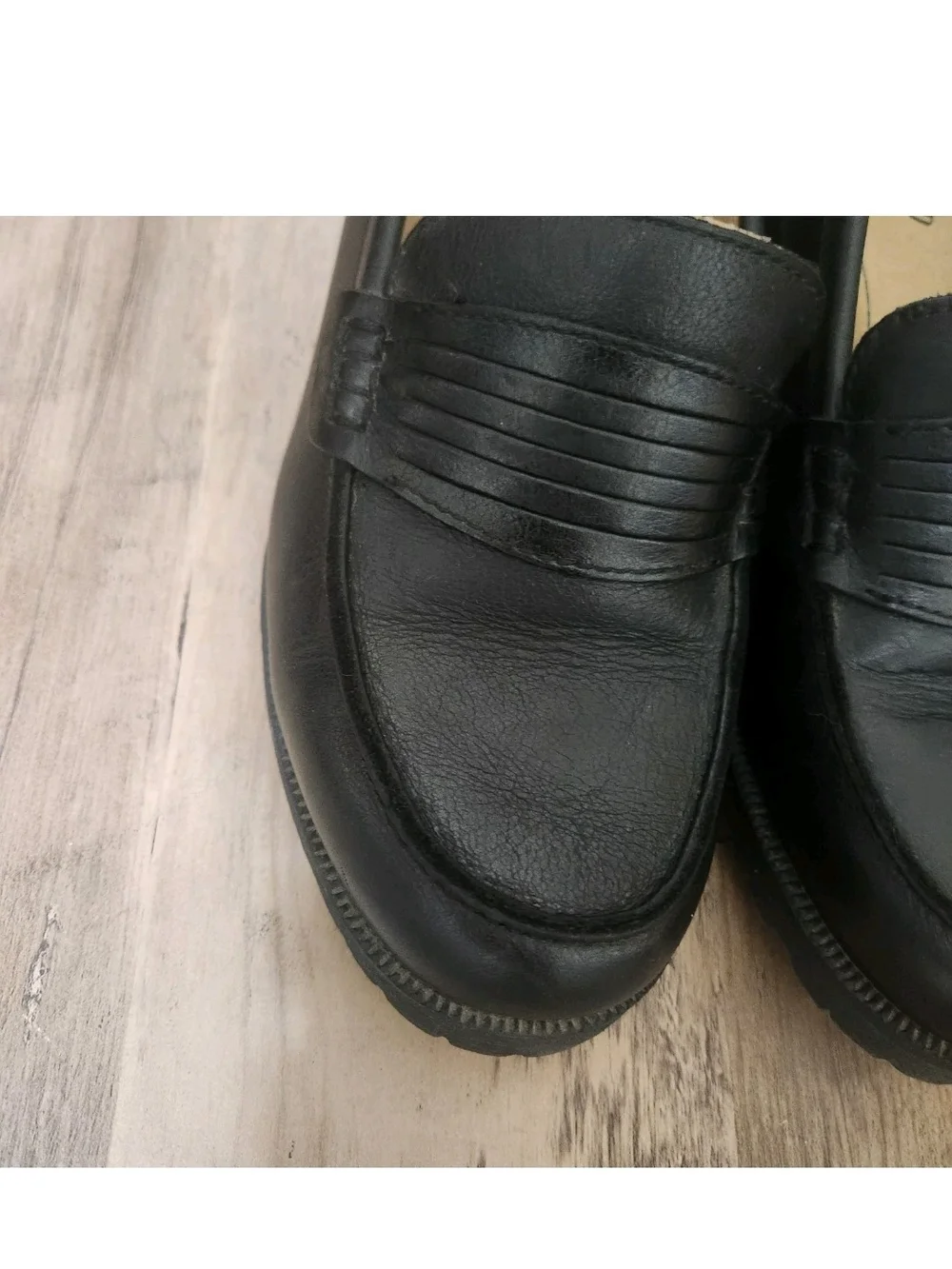 Y2K Eastland Newbury Leather Penny Loafers Black 9M Chunky Heel Dark Academia
